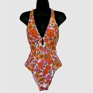 NWT Cupshe Retro/Boho Floral One-Piece Swimsuit size medium